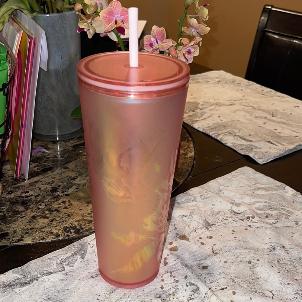 STARBUCKS Rose Gold Soft Touch Siren Cup 💗💫